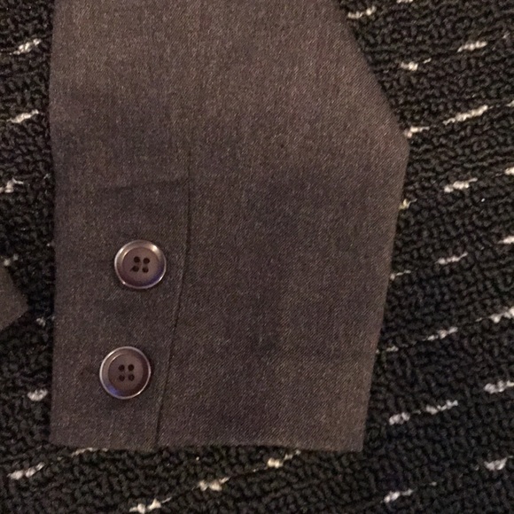 Jacket - Picture 2 of 5